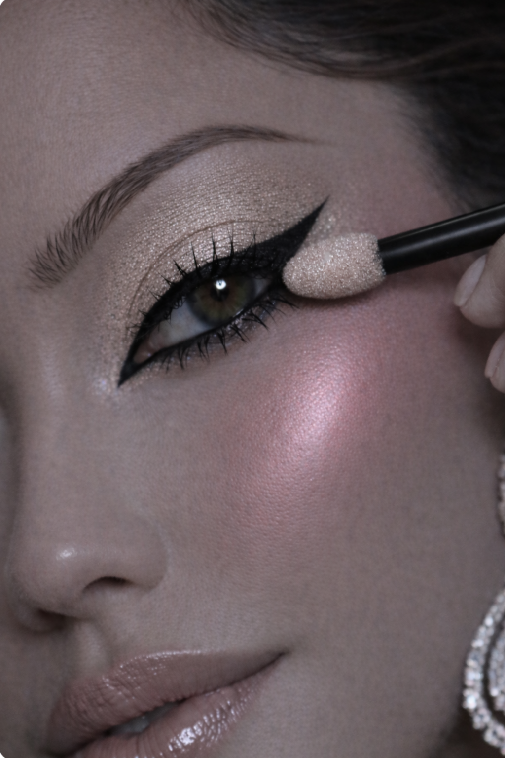 Eyeshadow 608 Vanilla (Blak Packaging)