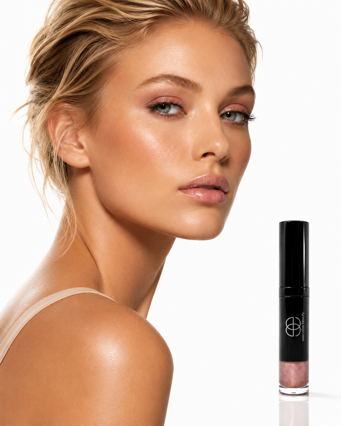 Lipgloss 213 Demure Blak Packaging