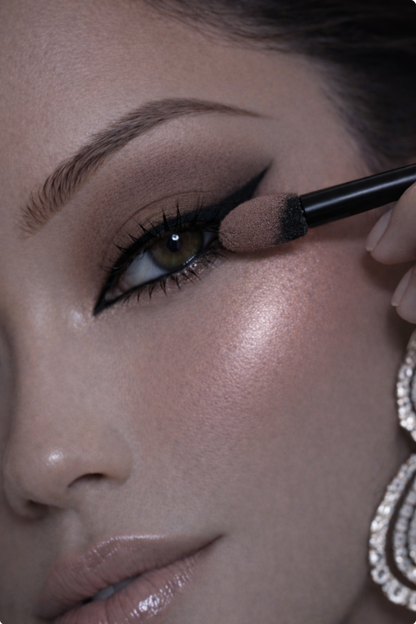 Eyeshadow 493 Brownie (Blak Packaging)