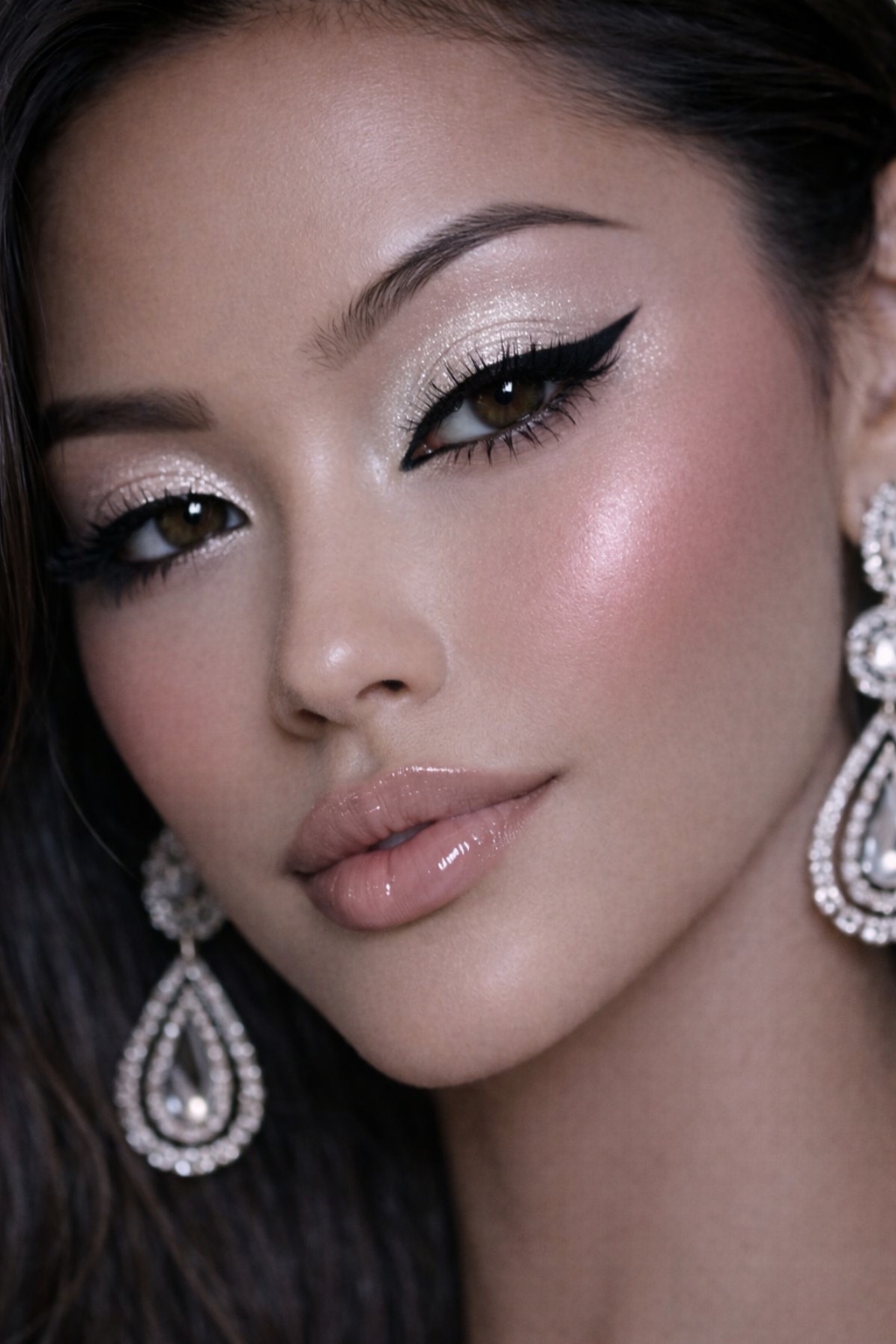 Eyeshadow 247 Shiver (Blak Packaging)