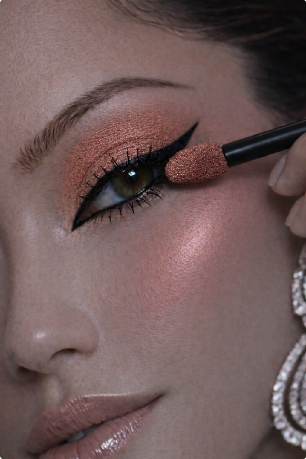 Eyeshadow 675 Copper Embers (Blak Packaging)