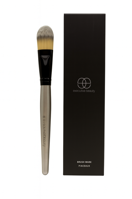 Foundation Synthetic Brush 03