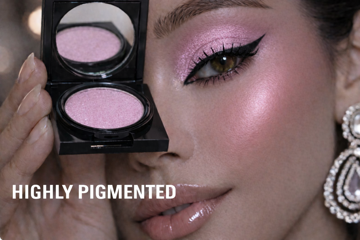 Eyeshadow 331 Cool (Blak Packaging)