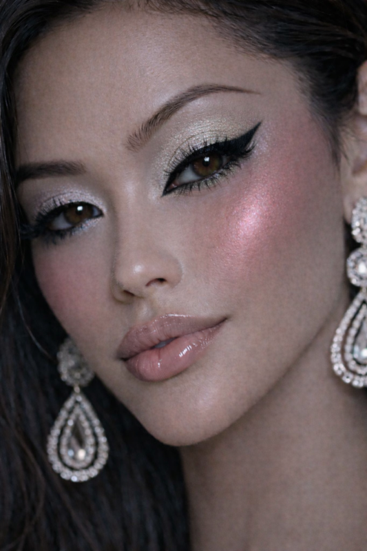 Eyeshadow 608 Vanilla (Blak Packaging)