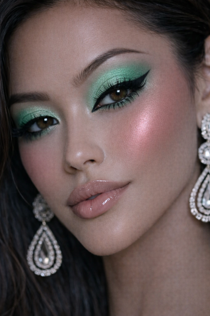 Eyeshadow 496 Peppi Mint (Blak Packaging)