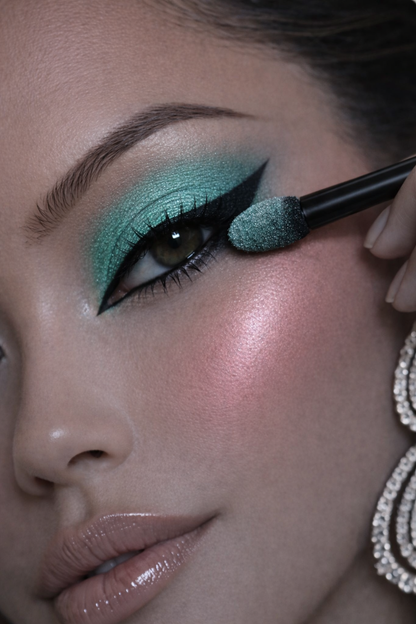 Eyeshadow 618 Sea Mist (Blak Packaging)