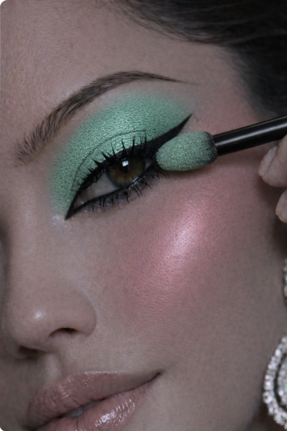 Eyeshadow 496 Peppi Mint (Blak Packaging)