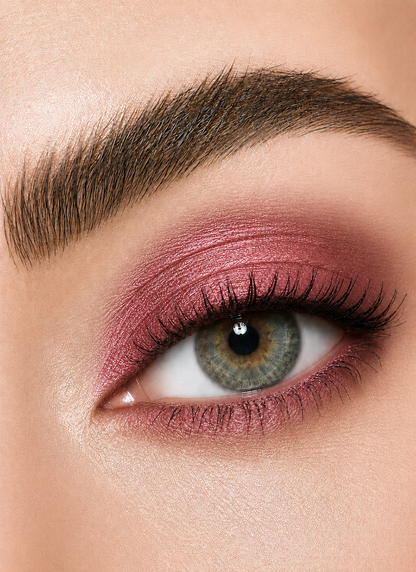 Eyeshadow 671 Cardinal (Blak Packaging)
