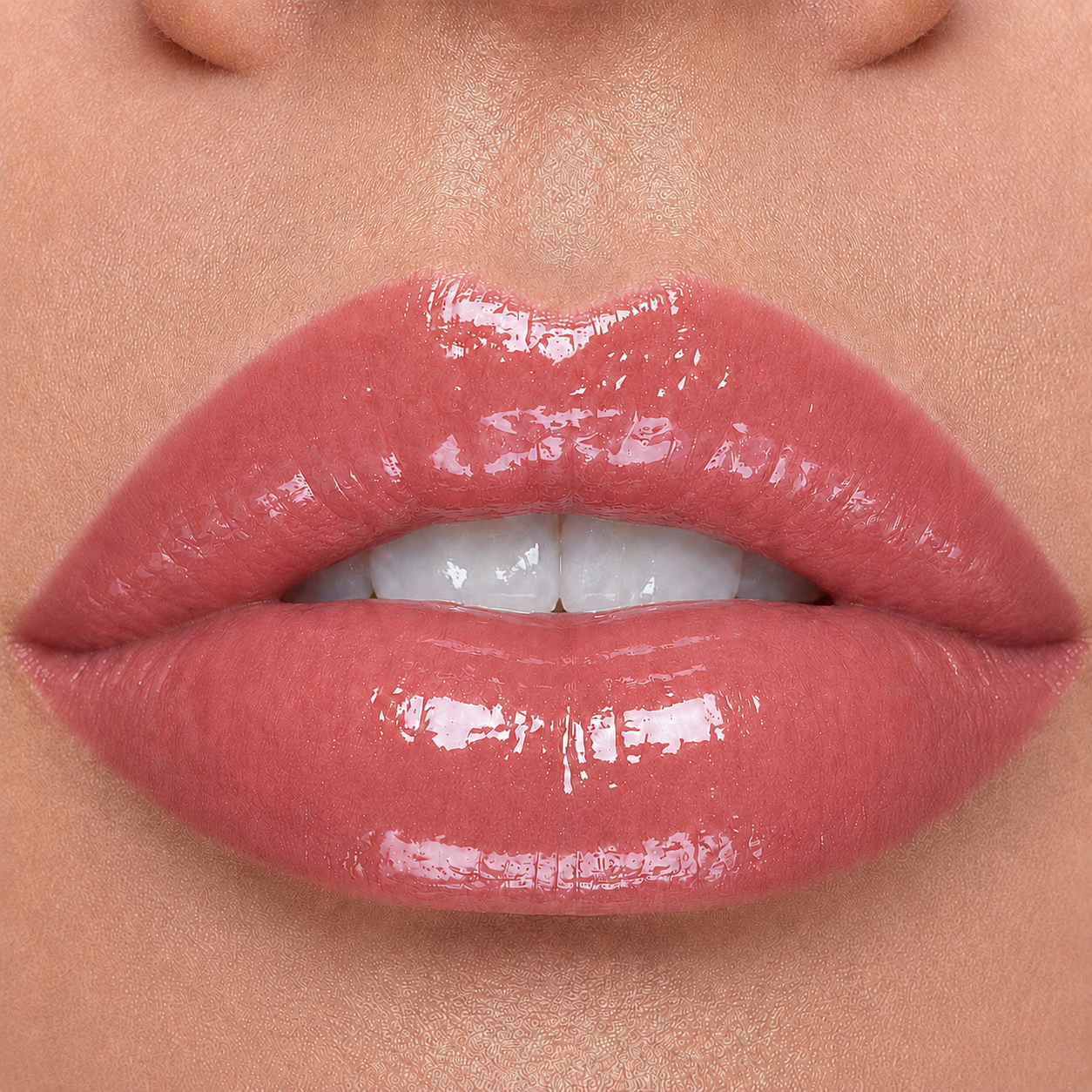 Lipgloss 225 Nippy Blak Packaging