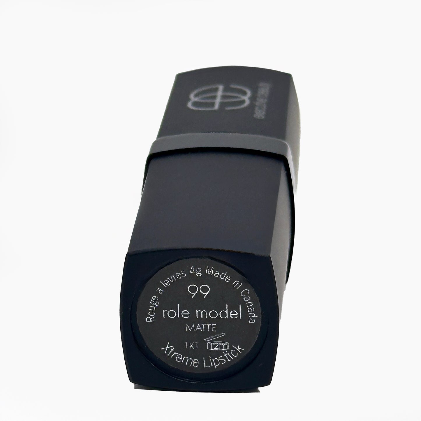 Lipstick 99 Role Model Xtreme Matte