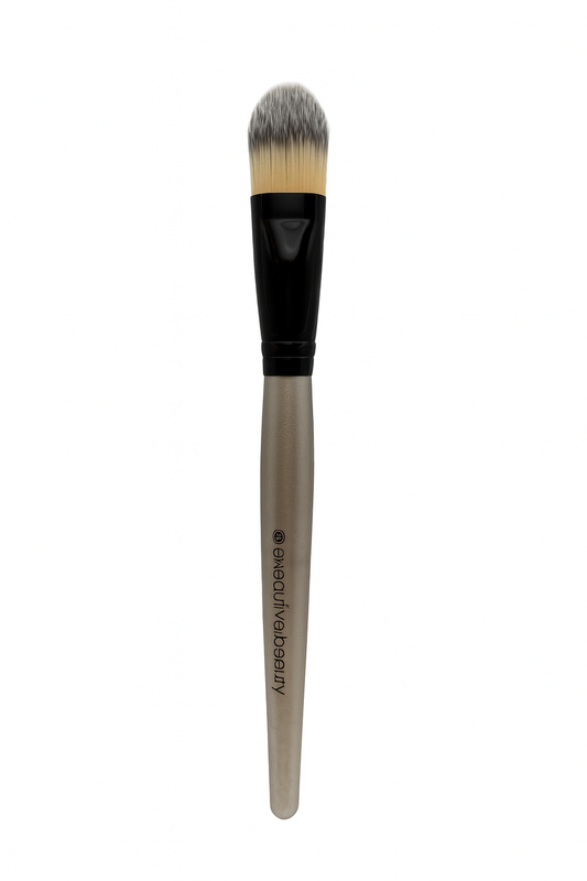 Foundation Synthetic Brush 03