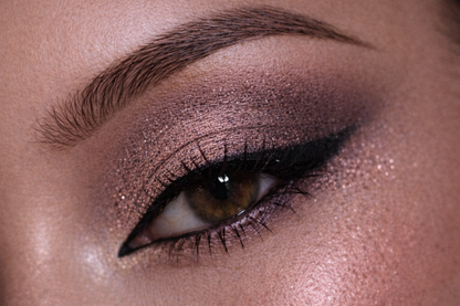 Eyeshadow 668 Pink Quartz (Blak Packaging)