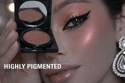Eyeshadow 675 Copper Embers (Blak Packaging)