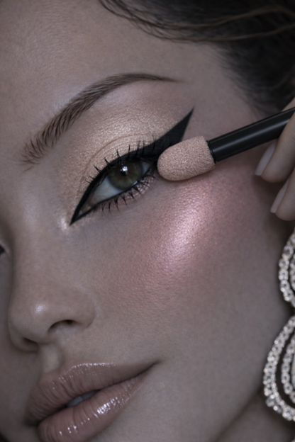 Eyeshadow 519 Perfection (Blak Packaging)
