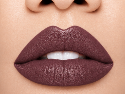 Lipstick 584 Cream Night Moves